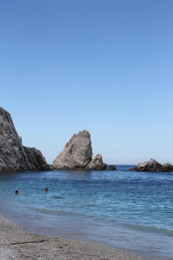 Appartamento Mare Sirolo Con Garage Privato Eksteriør bilde
